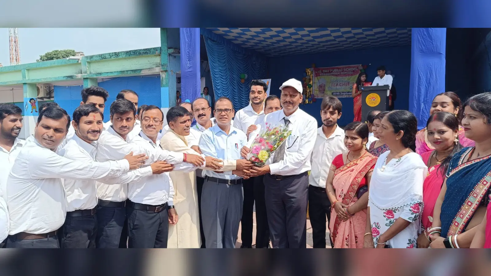 Bokaro news:महान दार्शनिक व समाज सुधारक थे डॉ राधाकृष्णन : प्राचार्य