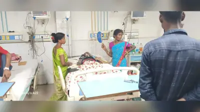 एसएनएमएमसीएच : सर्जिकल आइसीयू में एसी खराब, गर्मी से तड़प रहे मरीज