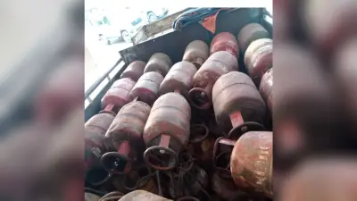 कुरसेला से चोरी की गयी गैस सिलेंडर को पुलिस ने किया जब्त