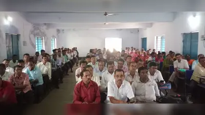 गुरु गोष्ठी में सामाजिक अंकेक्षण की हुई समीक्षा
