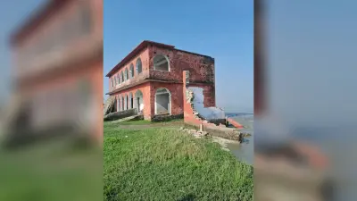 1950 में बना राजकीय बुनियादी विद्यालय कोसी में हो रहा विलीन