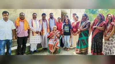 Rourkela News: नुआखाई पर आराध्य देवी-देवताओं को नवान्न अर्पित कर अच्छी फसल की मन्नत मांगी