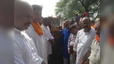 स्वतंत्रता सेनानी अमर शहीद रामफल मंडल के आदमकद मूर्ति का हुआ शिलान्यास