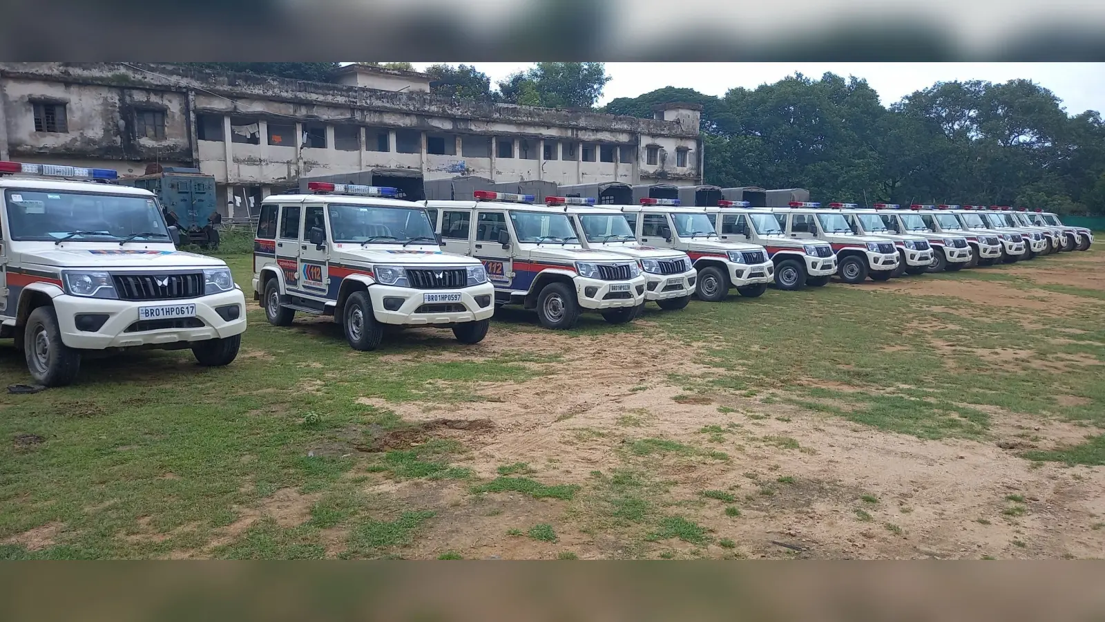 Gaya News : गया में हड़ताल पर गये डायल 112 पुलिस वाहन के ड्राइवर