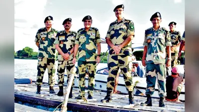 बीएसएफ के एडीजी रवि गांधी ने भारत-बांग्लादेश अंतरराष्ट्रीय सीमा का किया दौरा