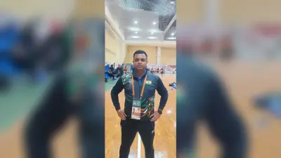 Giridih News: सरिया के नीतीश टीम इंडिया में फिजियोथेरेपिस्ट के रूप में दे रहे हैं योगदान