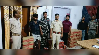 Three smugglers arrested:वाहन से केन बियर के साथ तीन तस्कर गिरफ्तार