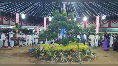 RANCHI NEWS : करम पूजा की तैयारियों में जुटे सरना धर्मावलंबी