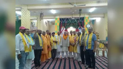 समाज में बेहतर काम करने वाले को गायत्री शक्तिपीठ ने किया सम्मानित