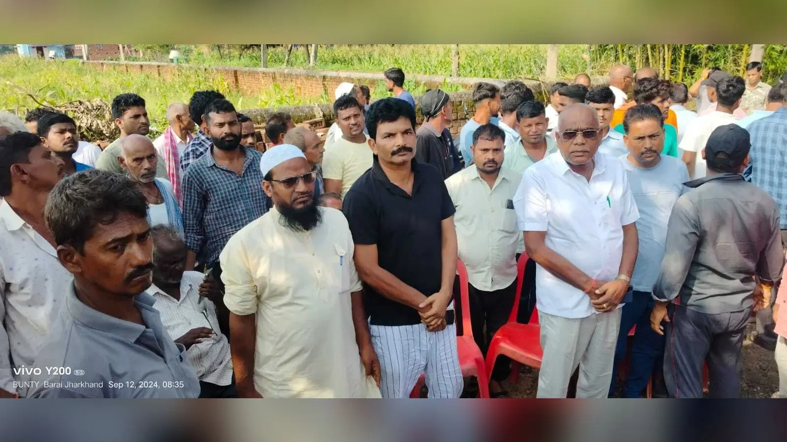 Giridih News: कटिंग के दौरान दीवार गिरने से मुखिया के भाई की मौत