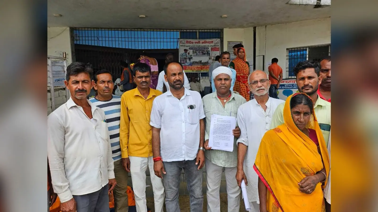 पंचायत मुख्यालय में पंचायत सरकार भवन बनाने की मांग