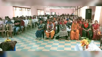 Bokaro news : अभिभावकों को बताये गये सोशल मीडिया के दुष्प्रभाव