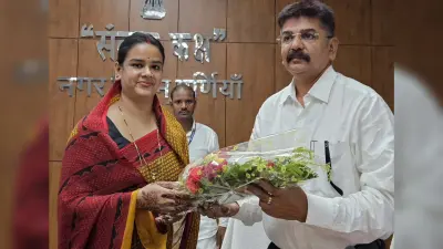 नगर आयुक्त का डिप्टी मेयर ने किया स्वागत