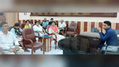 बेहतर तरीके से मनाएं पोषण माह : डीएम