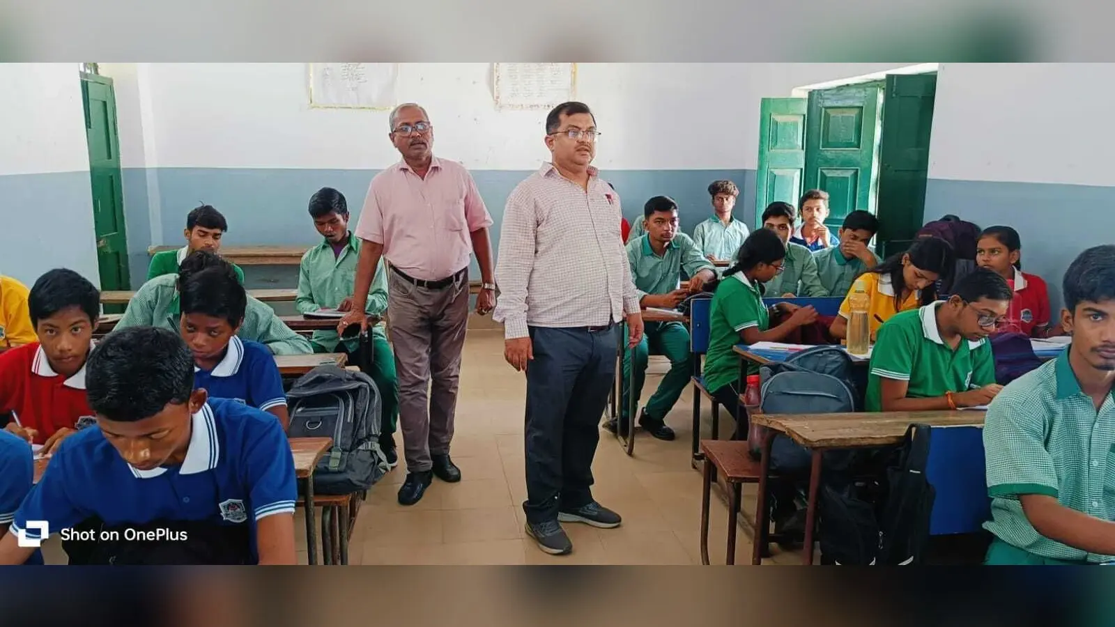 विद्यालय में इको क्लब का गठन कर बच्चों को जोड़ें : डॉ दिलीप