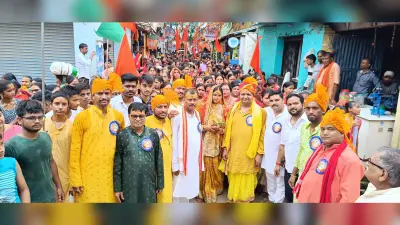 समाज को आगे बढ़ाने के लिए अपने बच्चों को उच्च शिक्षा दें: सांसद
