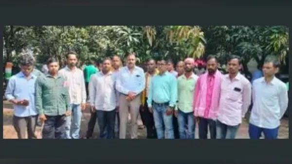 Giridih News: सऊदी अरब में फंसे बगोदर के दो समेत झारखंड के 14 मजदूर लौटे अपने वतन