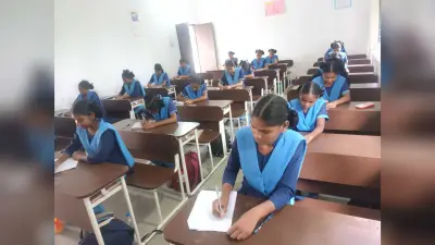मातृभाषा का सम्मान करना हर भारतीय का कर्तव्य : डॉ विजय
