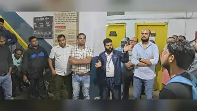 Bokaro news: हॉट स्ट्रिप मिल के कार्मिकों ने प्रोडक्शन रीलेटेड पे के लिए किया विरोध-प्रदर्शन