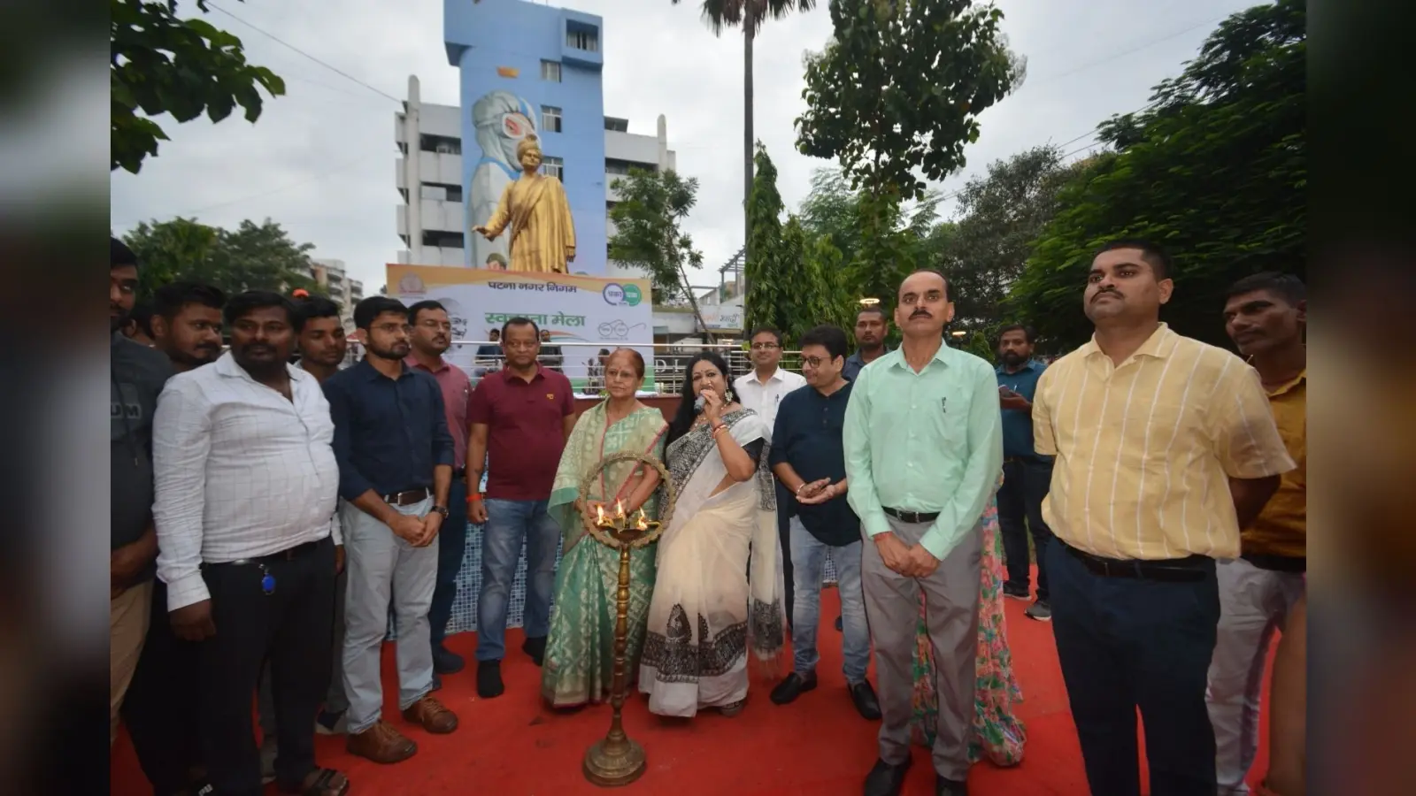 हम सब मिल शहर को बनाएं चकाचक