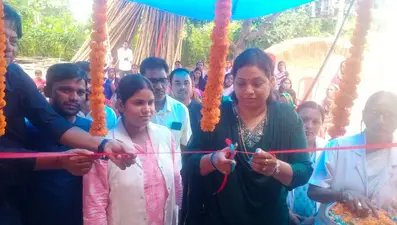 Vaccination Corner टीकाकरण कॉर्नर का फीता काटकर किया उद्घाटन