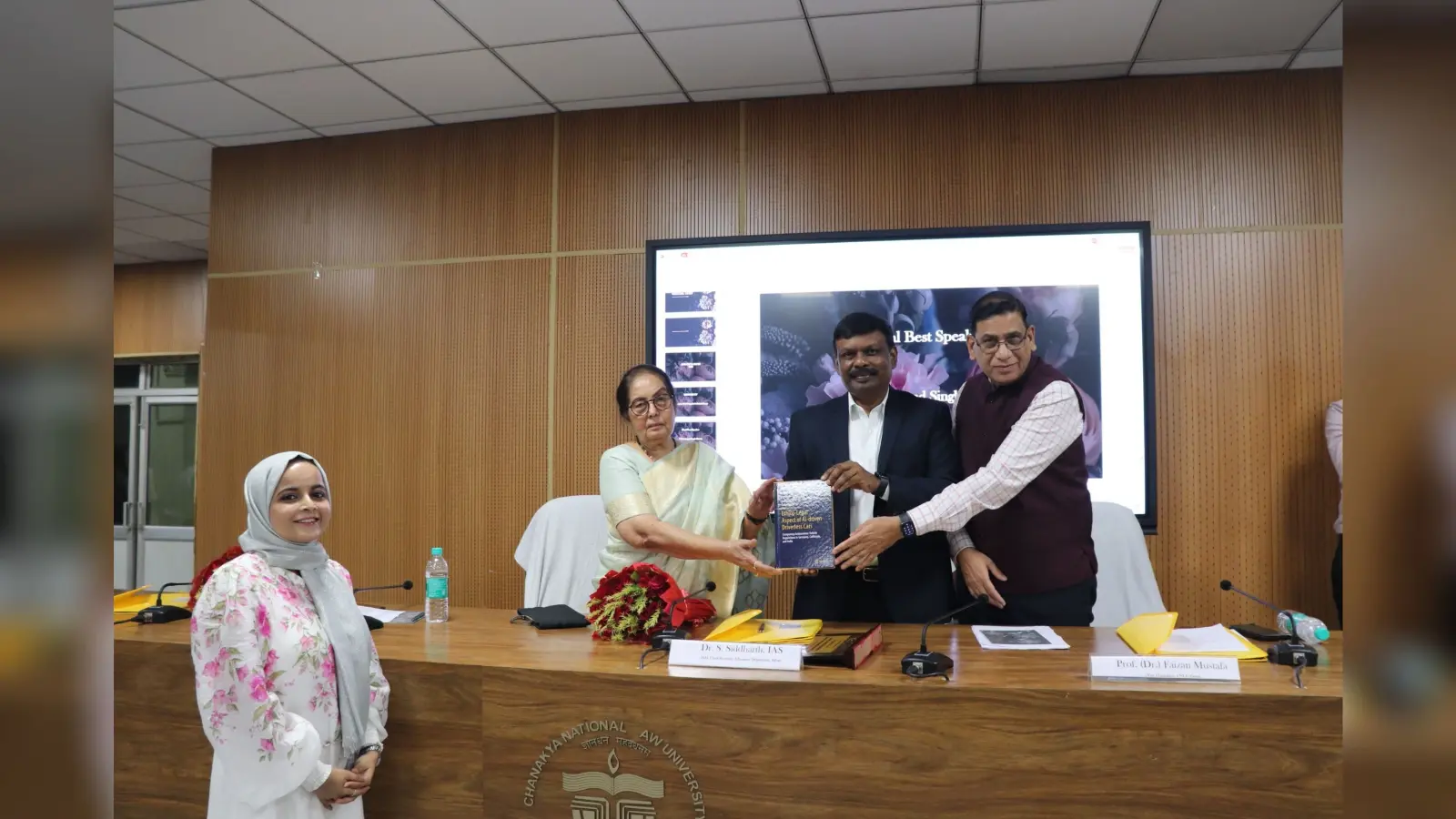 पार्लियामेंट्री डिबेट में दिल्ली टेक्निकल विवि और आइआइटी बॉम्बे की क्राॅस टीम विजेता