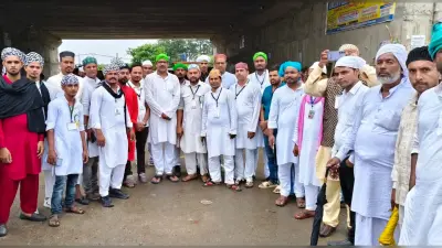 ईद मिलाद उन नबी पर पौआखाली में निकला अकीदतमंदों का जुलूस