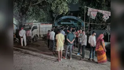 पूछताछ के लिए युवक को थाना लायी पुलिस तो उमड़ पड़े ग्रामीण