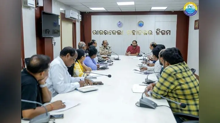Rourkela News: स्मार्ट सिटी में सिंगल यूज प्लास्टिक के खिलाफ चलेगा अभियान