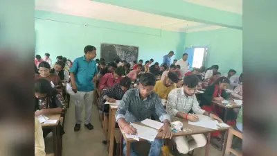 तीसरे दिन भी शांतिपूर्ण हुई स्नातक पार्ट टू परीक्षा