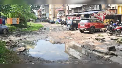 Bokaro News: सिटी सेंटर का सीवर लाइन जाम, सड़क व कॉलोनी में बह रहा गंदा पानी
