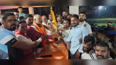 दुरगिनिया बना रात्रि फुटबॉल टूर्नामेंट का विजेता