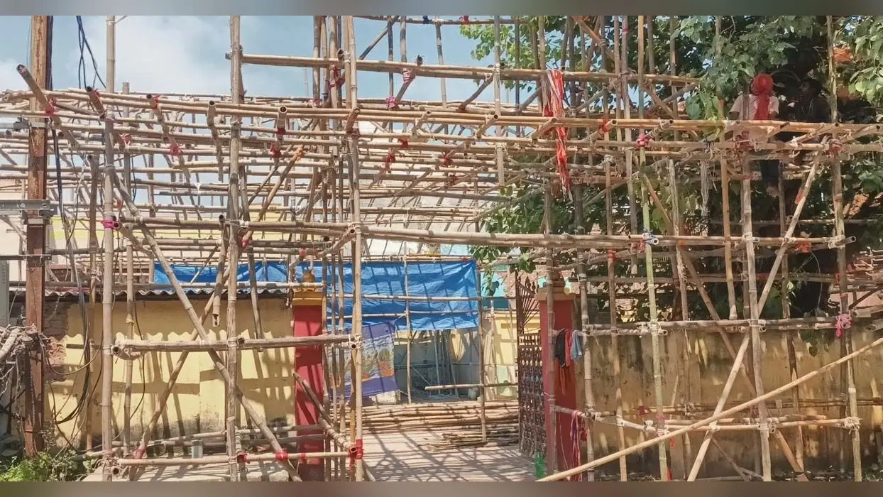 बनमनखी में जोर-शोर से चल रही दुर्गापूजा महोत्सव की तैयारी