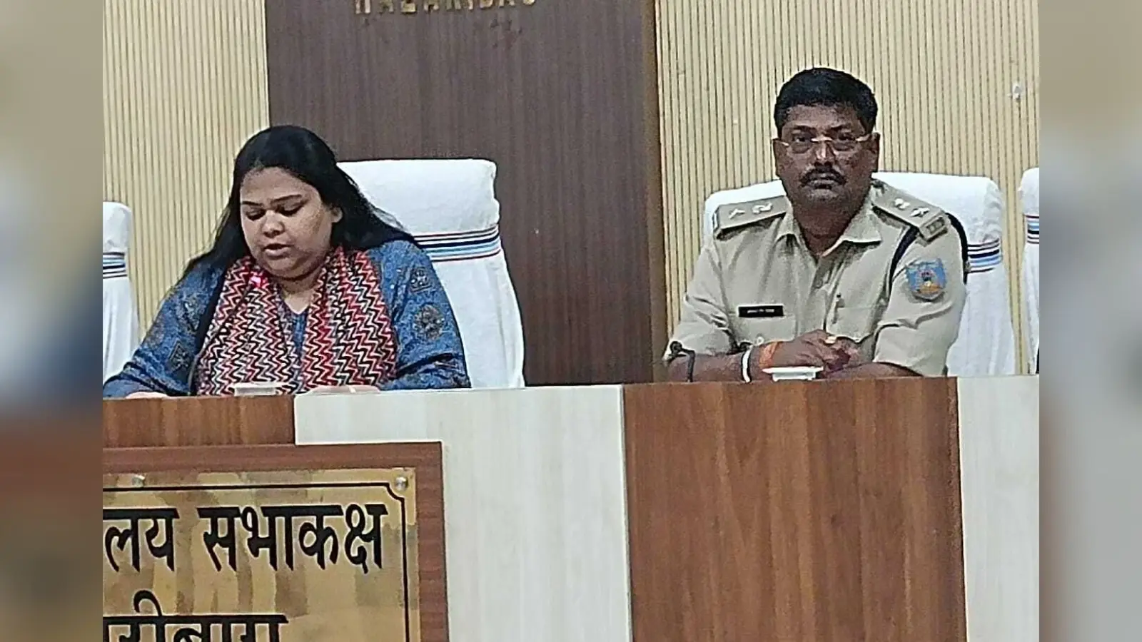 जिले में 52296 में मात्र 26811 विद्यार्थियों ने दी परीक्षा