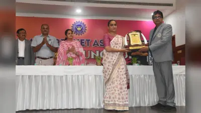 dhanbad news : कोनैन, दुर्गा, सुशांत व अनंदिता बने डीसीए के प्लेयर आफ द ईयर