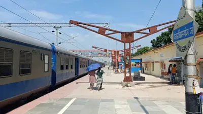 सितंबर की गर्मी ने लोगों को झुलसाया, मस्जिदों में बारिश के लिए शुरू हुई इबादत