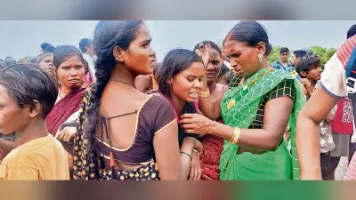 Gaya News : करेंट लगने से युवक की मौत, सड़क जाम