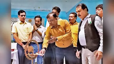 Gopalganj News : शहर और गांव को स्वच्छ बनाने में आप भी अपनी भूमिका का निर्वहन करें : डीडीसी