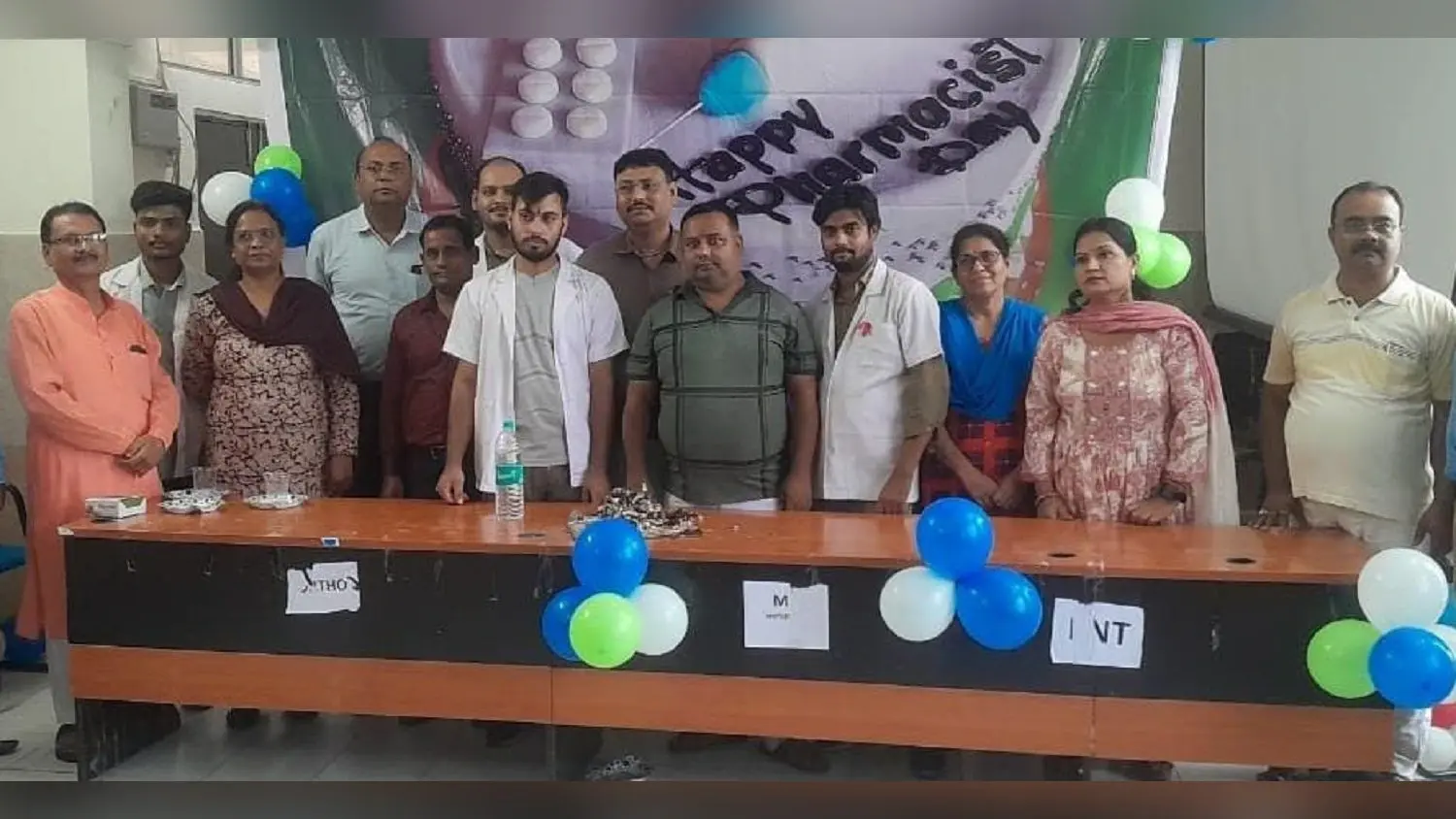 Bokaro News: मरीजों को स्वस्थ रखने में फार्मासिस्ट की भूमिका अहम : सिविल सर्जन
