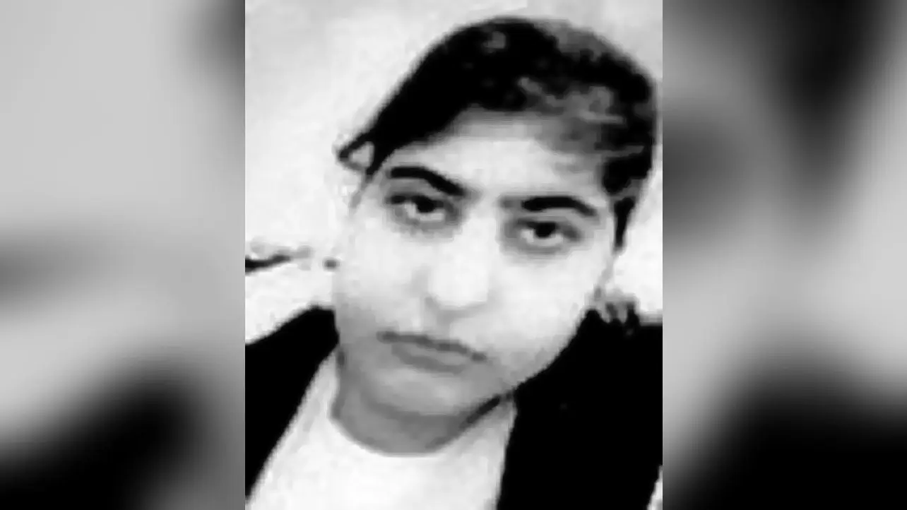 चीन जा रहे विमान में बीमार इराकी किशोरी की मौत, कोलकाता एयरपोर्ट पर हुई इमरजेंसी लैंडिंग