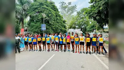 इंटर कॉलेज क्रॉस कंट्री में आयशा कुमारी प्रथम