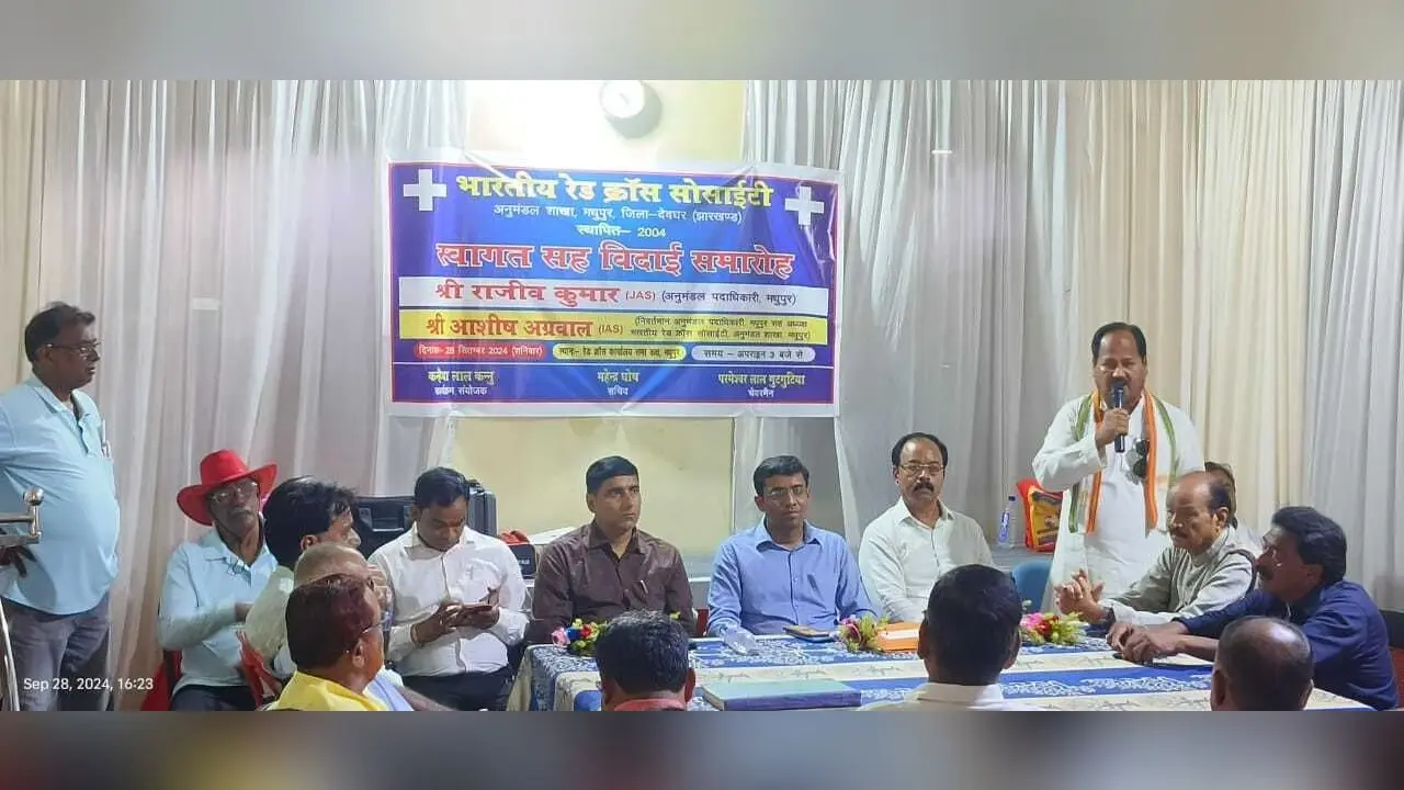 मधुपुर के लोगों में समर्पण की है भावना, याद रहेगी यहां हुई पहली पोस्टिंग : आशीष अग्रवाल