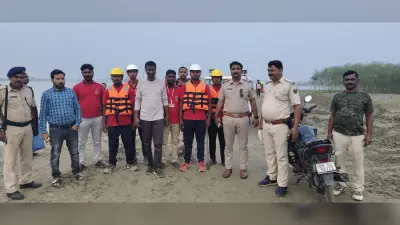 अधिकारियों ने लिया बाढ़ क्षेत्र का जायजा