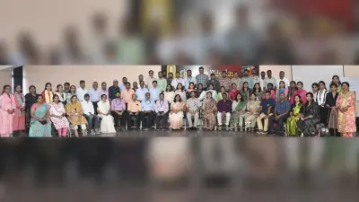 Bokaro News : वास्तविक जीवन की चुनौतियों से निपटने के लिए कौशल सीखना जरूरी : बनर्जी