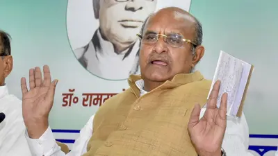 जदयू के राष्ट्रीय प्रवक्ता पद से हटे केसी त्यागी, नीतीश कुमार ने राजीव रंजन प्रसाद को थमायी जिम्मेवारी