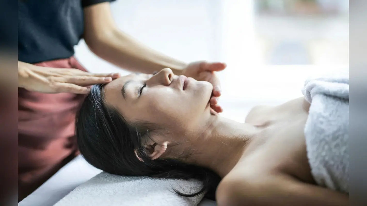 Beauty Tips: हजारों रुपयों की होगी बचत, अब घर पर ही पाएं स्पा जैसा अनुभव
