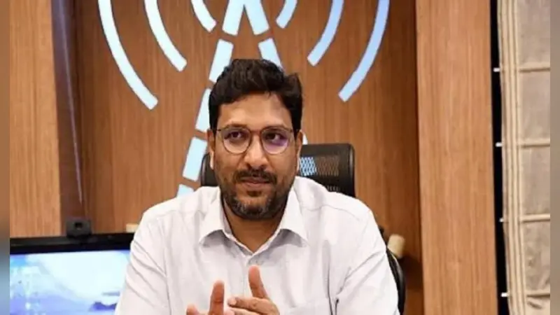 संजीव हंस निलंबित, भ्रष्टाचार मामले में ईडी ने आईएएस को किया था गिरफ्तार