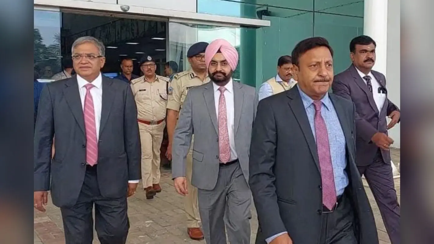 झारखंड में विधानसभा चुनाव कब? झामुमो-भाजपा और कांग्रेस की चुनाव आयुक्त से क्या हैं मांगें