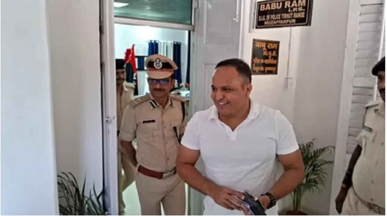 लालू यादव थाने से फरार, देखती रह गई बिहार पुलिस, आरा ट्रिपल मर्डर मामले में हुआ था गिरफ्तार