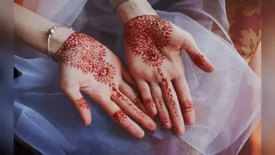 Hartalika Teej 2024: हरतालिका तीज के लिए यहां से चुने ट्रेंडी मेहंदी डिजाइन